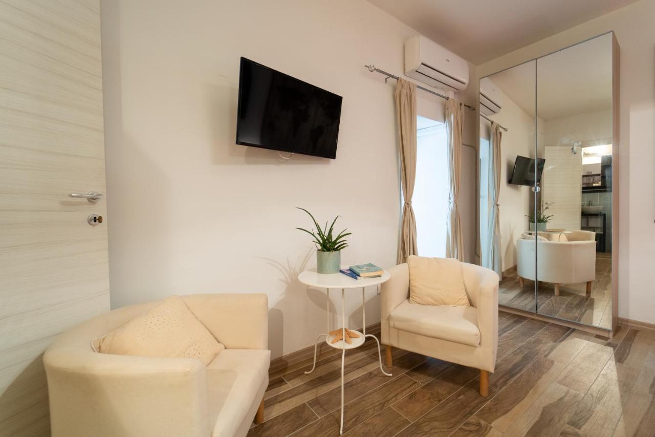 Casa Borbonica Cozy Apartment In Ortigia Ground Floor Syracuse Exterior foto