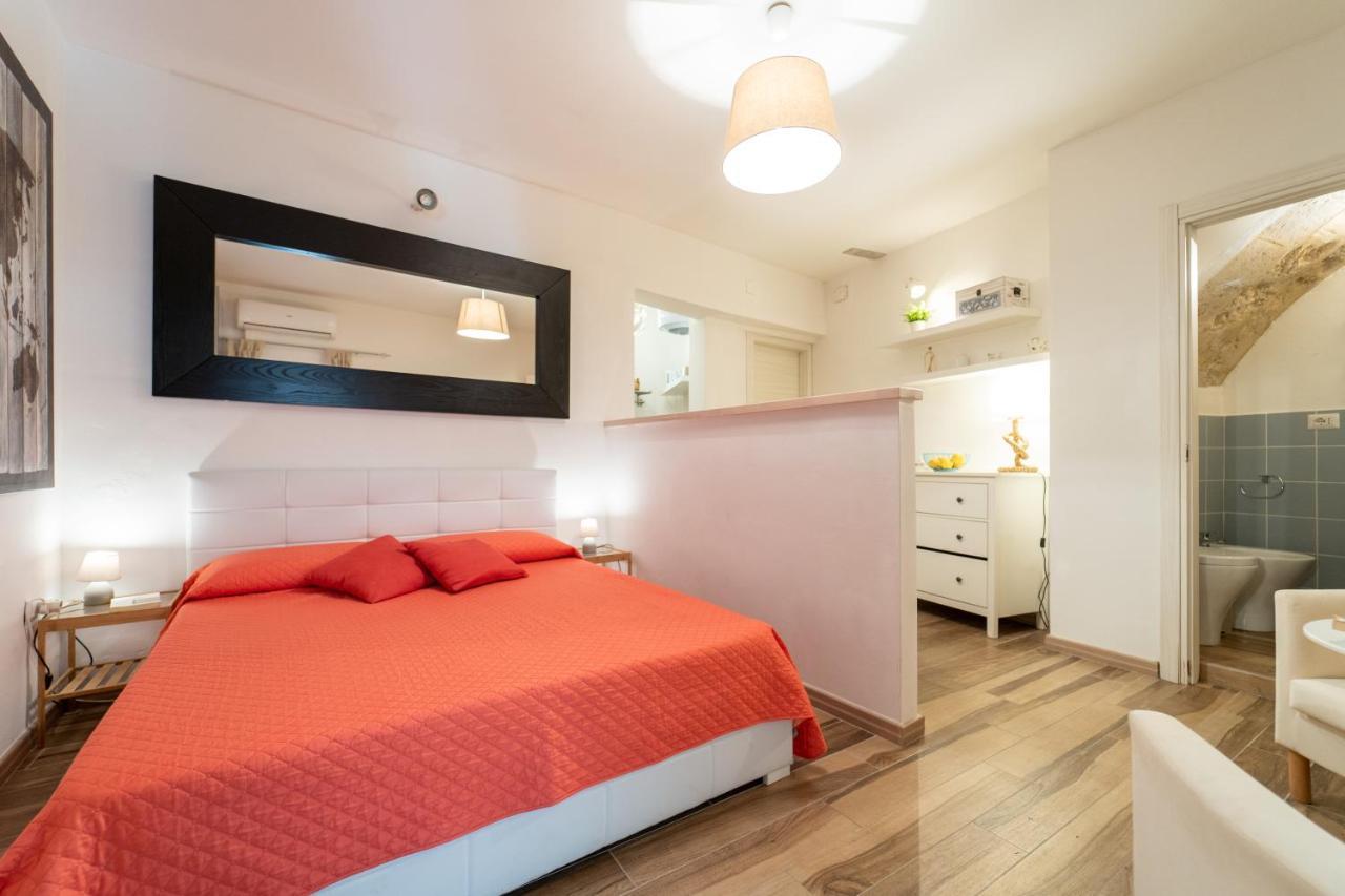 Casa Borbonica Cozy Apartment In Ortigia Ground Floor Syracuse Exterior foto